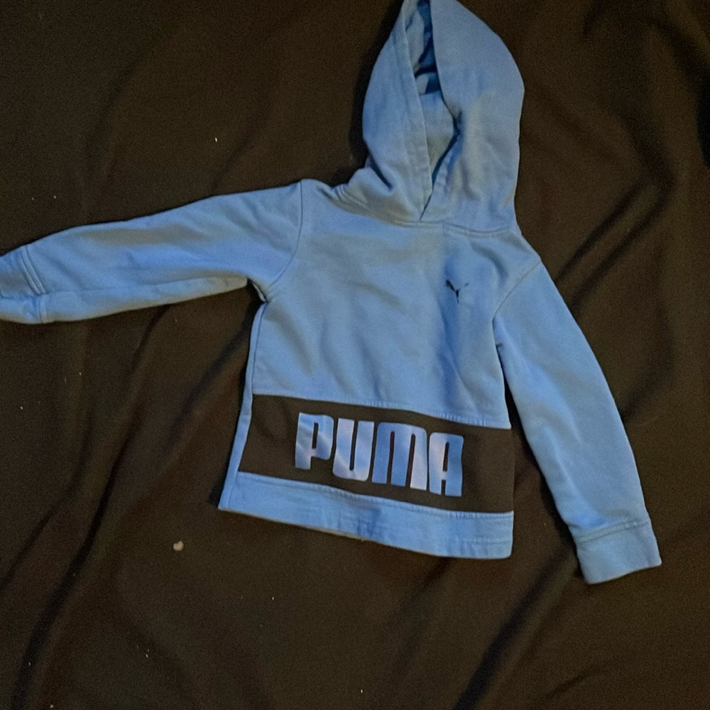 Puma hoodie💙💙